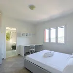 Joivy Vista Apartment