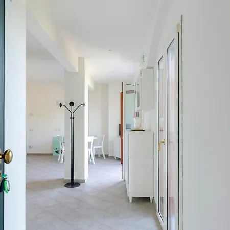 Joivy Vista Lägenhet Rapallo