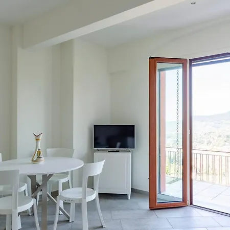 Lägenhet Joivy Vista Rapallo