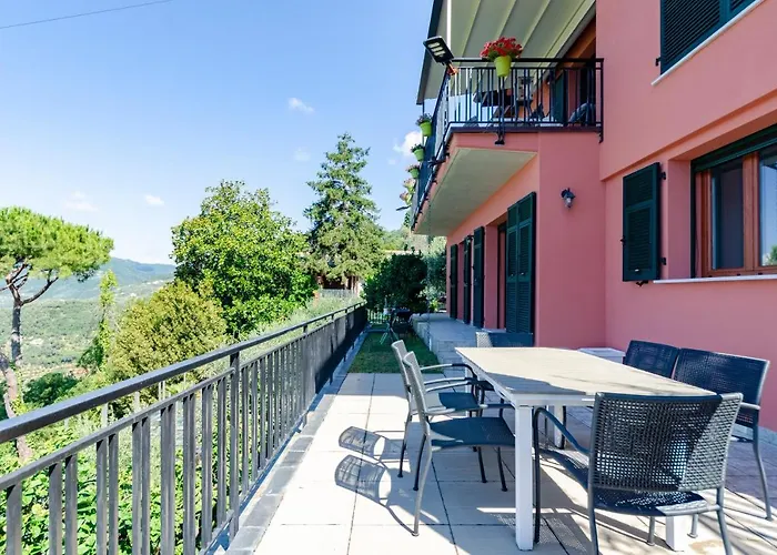 Joivy Vista Apartment Rapallo