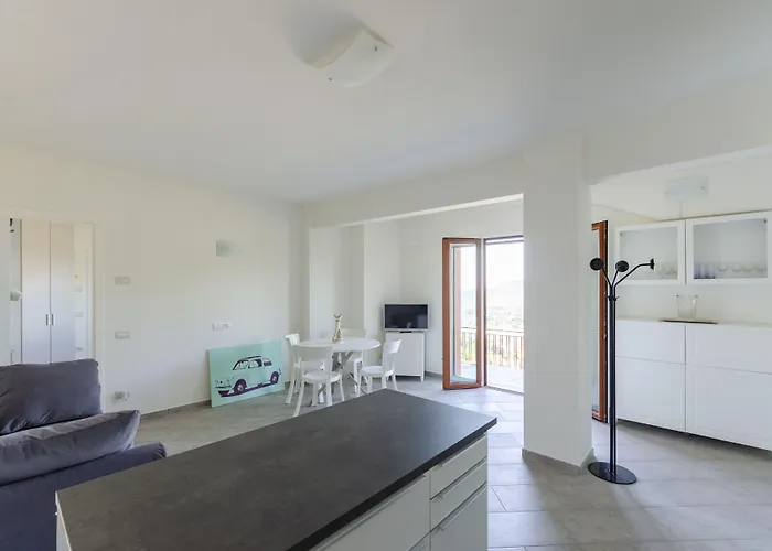 Joivy Vista Apartment